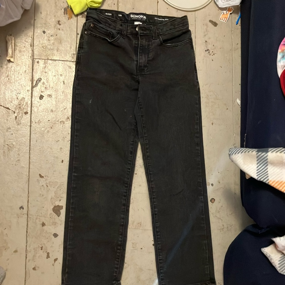 Staring black jeans